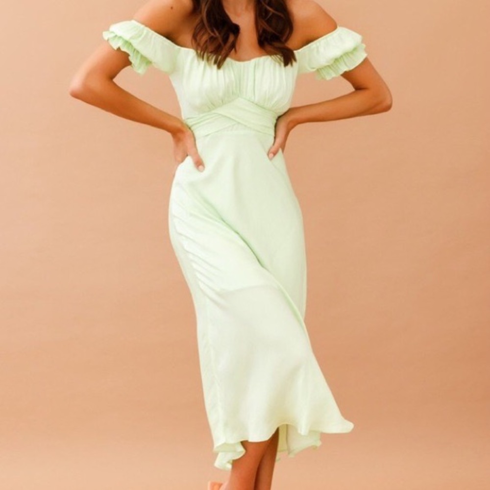 sage + paige minty green midi off the shoulder dress size L